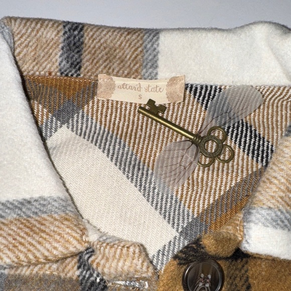 Altar'd State Cream and Brown‎ Plaid Jacket - Picture 2 of 6